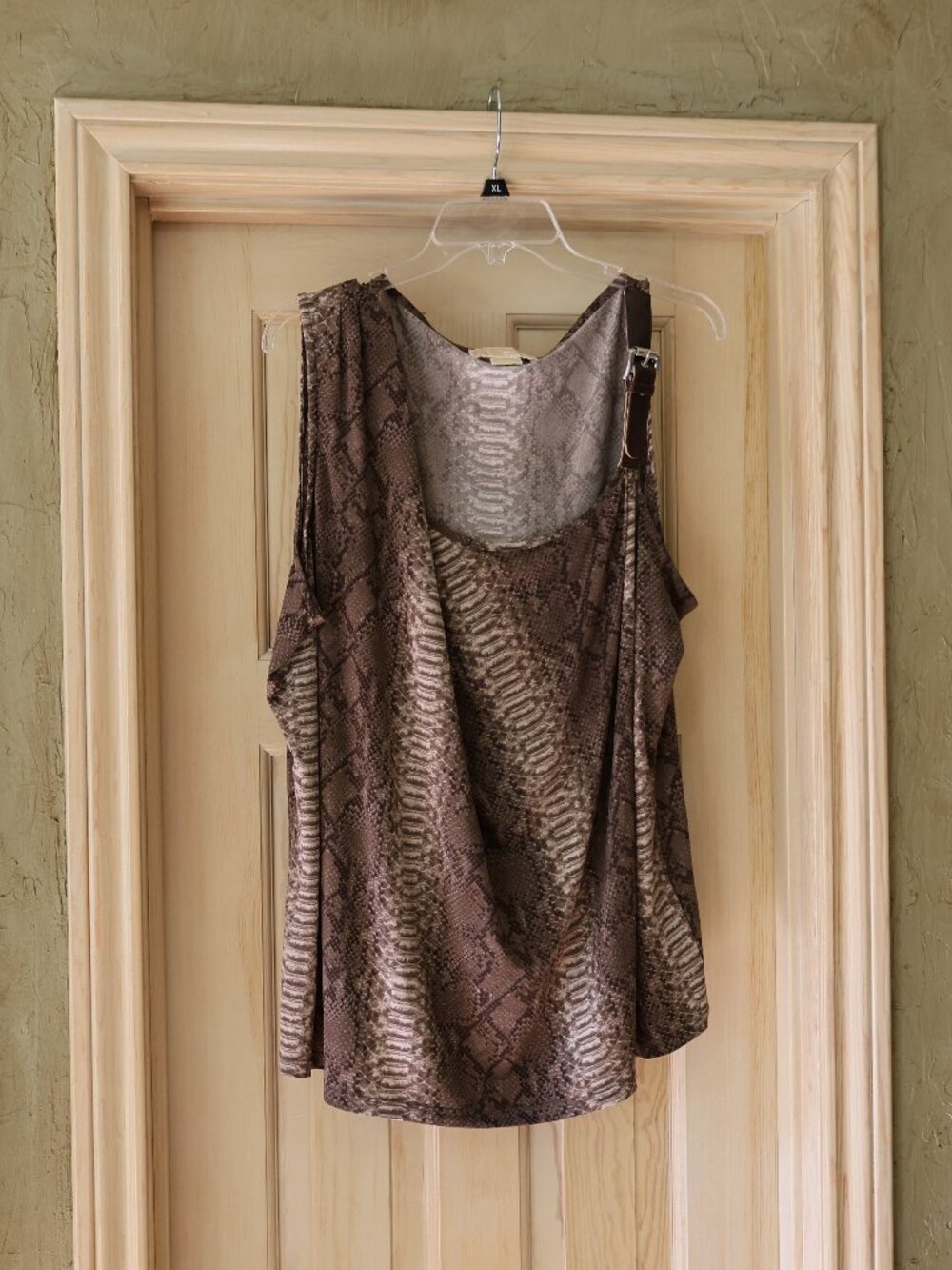 EUC Michael Kors Snake Print Top Belt Accent Shoulder Size 3X